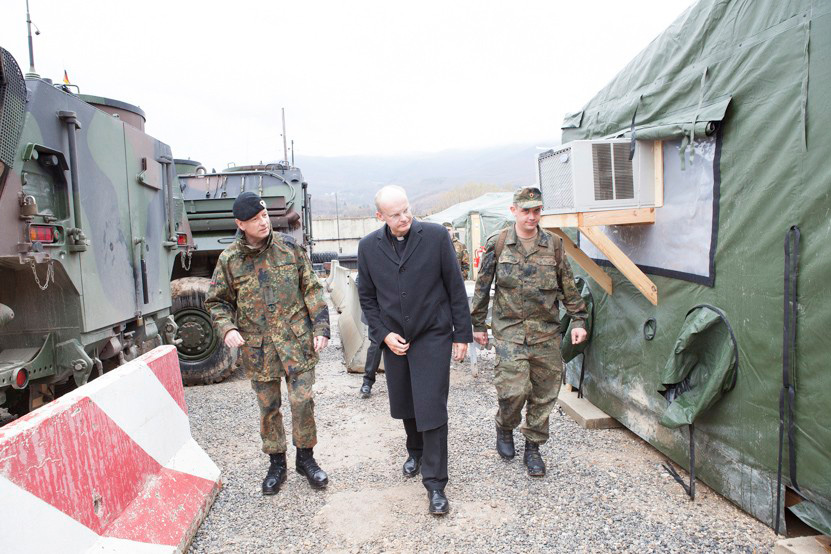 http://www.lux-fotografie.de/files/gimgs/th-10_003_Kosovo-6198.jpg