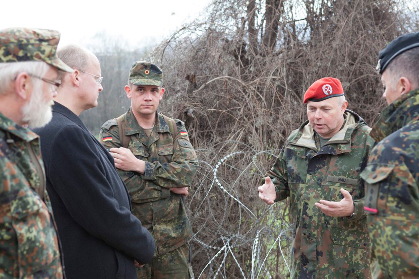 http://www.lux-fotografie.de/files/gimgs/th-10_008_Kosovo-6254.jpg