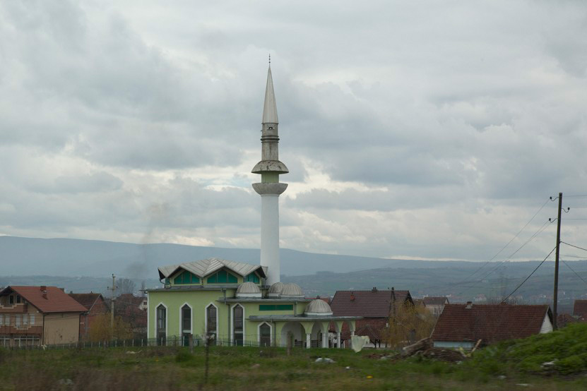 http://www.lux-fotografie.de/files/gimgs/th-10_011_Kosovo-6373.jpg