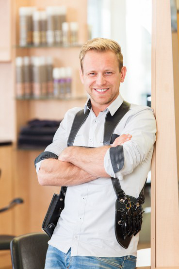 http://www.lux-fotografie.de/files/gimgs/th-15_005_Portrait_01_06_2017_MG_5659.jpg
